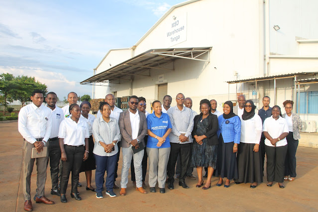 Member of the Board of Trustees of the Medical Depot (MSD) Dr. Rukia Mwifunyi visiting the MSD warehouse in Tanga Zone