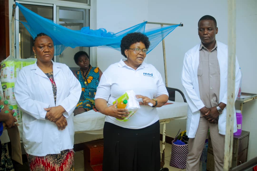 MSD Mtwara Zone Employees Presenting Various Gifts to Patients Receiving Services at the Likombe Health Center in Mtwara Municipality